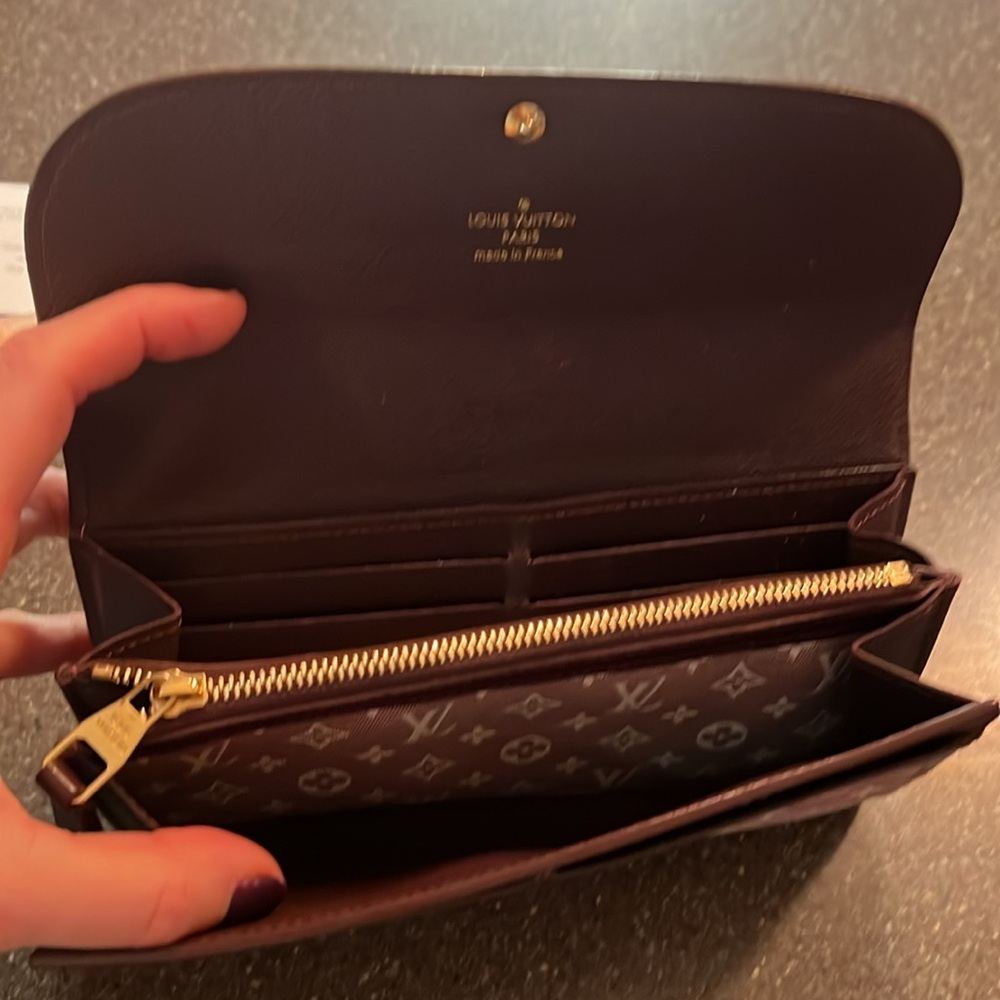 Louis Vuitton Monogram Idylle MM Wallet - Picture 4 of 11